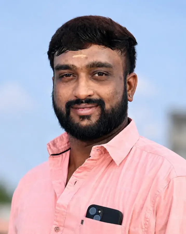 Yuvaraj Venkatesan, founder of Twin's Golden Cafe